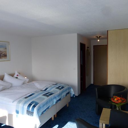 Park - Hotel Inseli Romanshorn Exterior foto