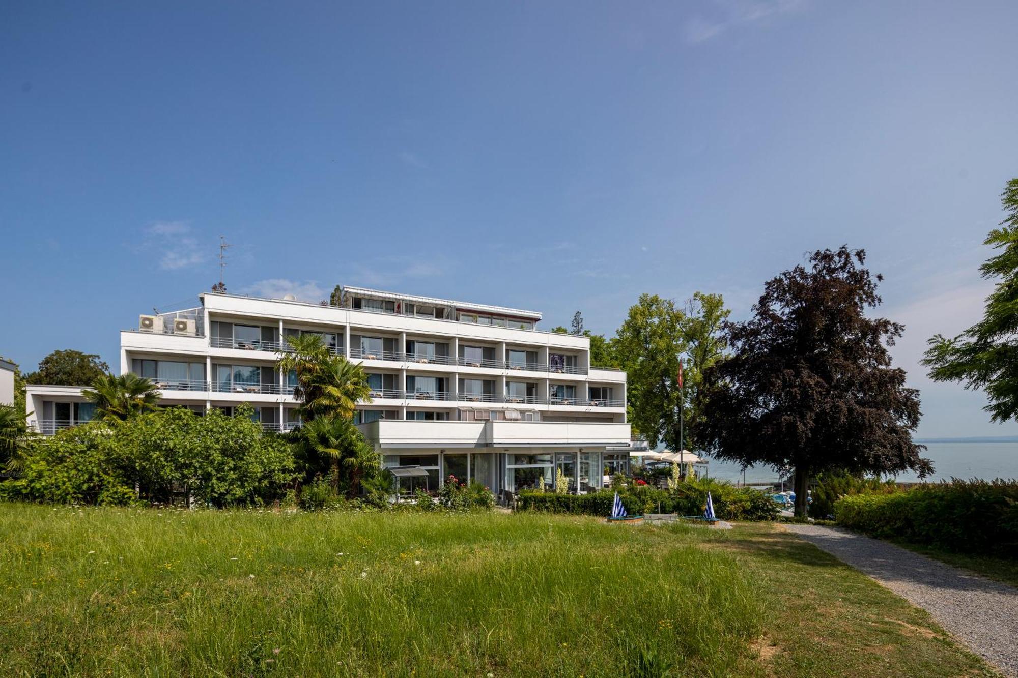 Park - Hotel Inseli Romanshorn Exterior foto