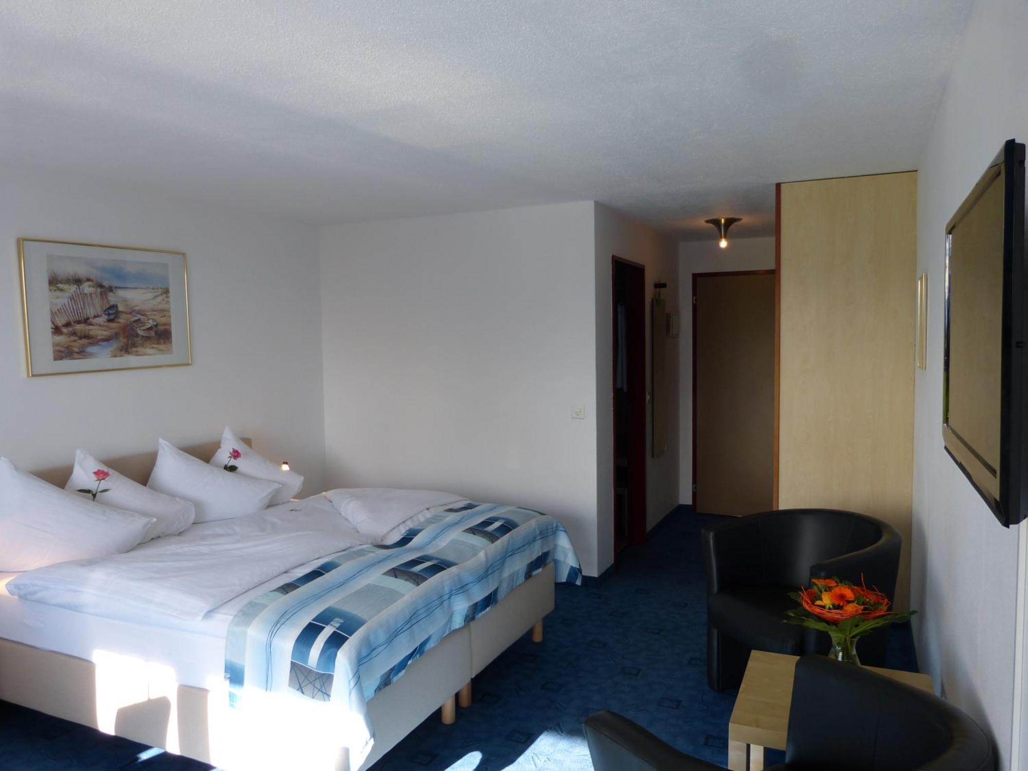 Park - Hotel Inseli Romanshorn Exterior foto